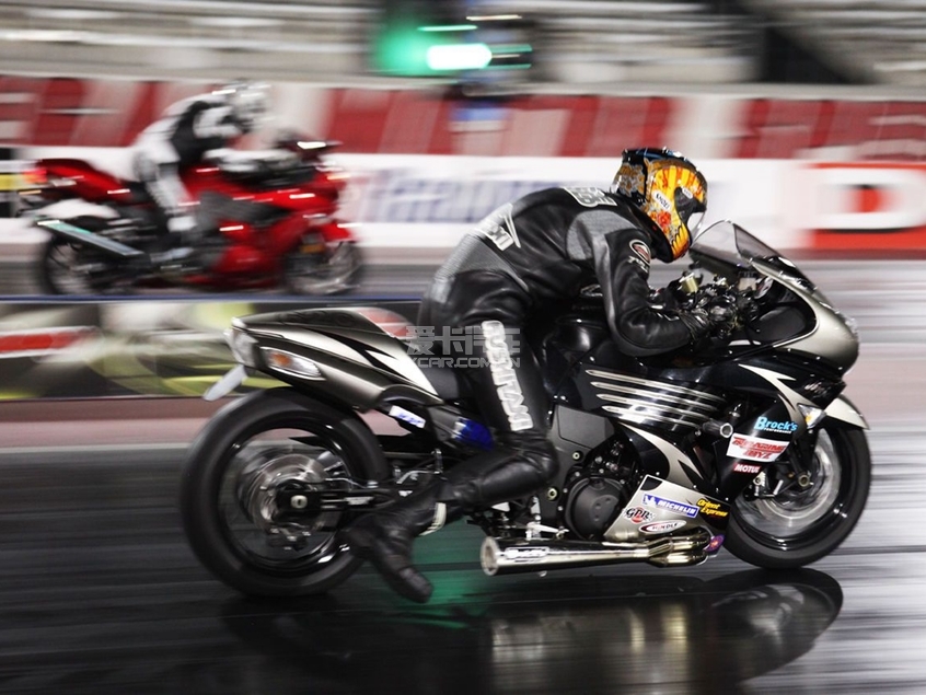 摩托飙车201m Sunmori(Drag Bike 201m Sunmori) 直线加速赛现场车辆起步瞬间