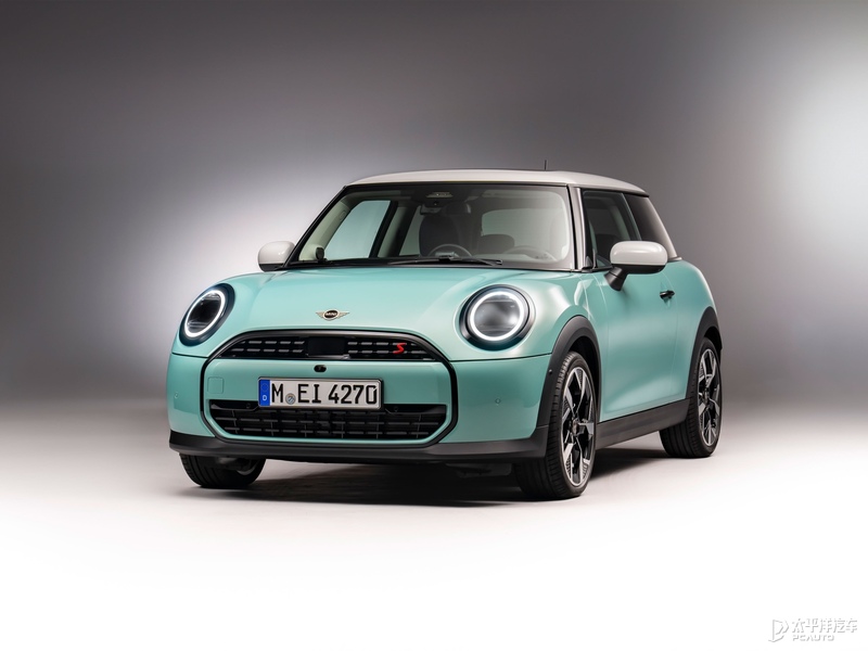 MINI Cooper 2024款最新报价及配置详解实拍图