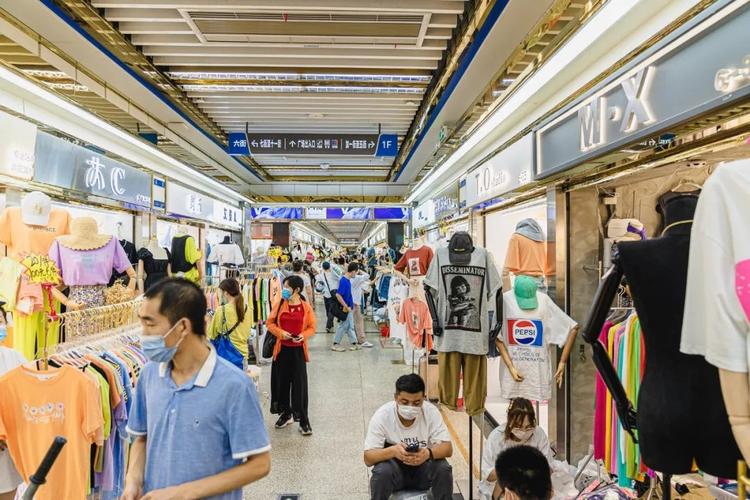 义乌特价批发市场进货攻略 市场全景 新手拿货场景