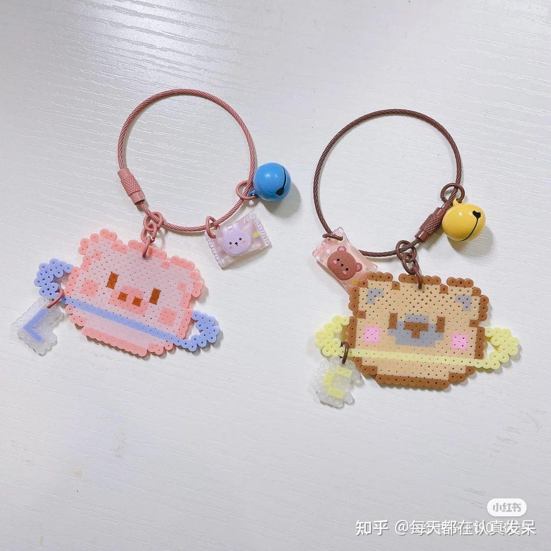 拼豆岛手工制作可爱挂件成品展示