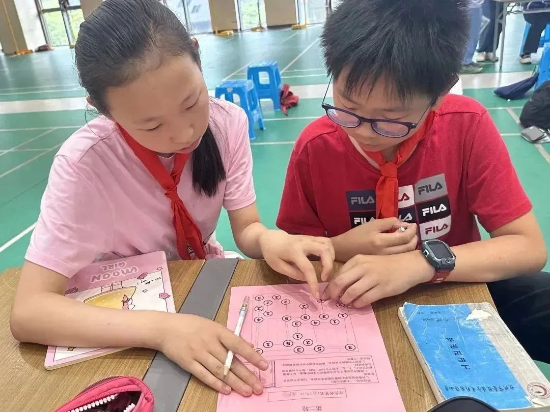 轻松脑力挑战赛每日一题趣味脑力训练场景图
